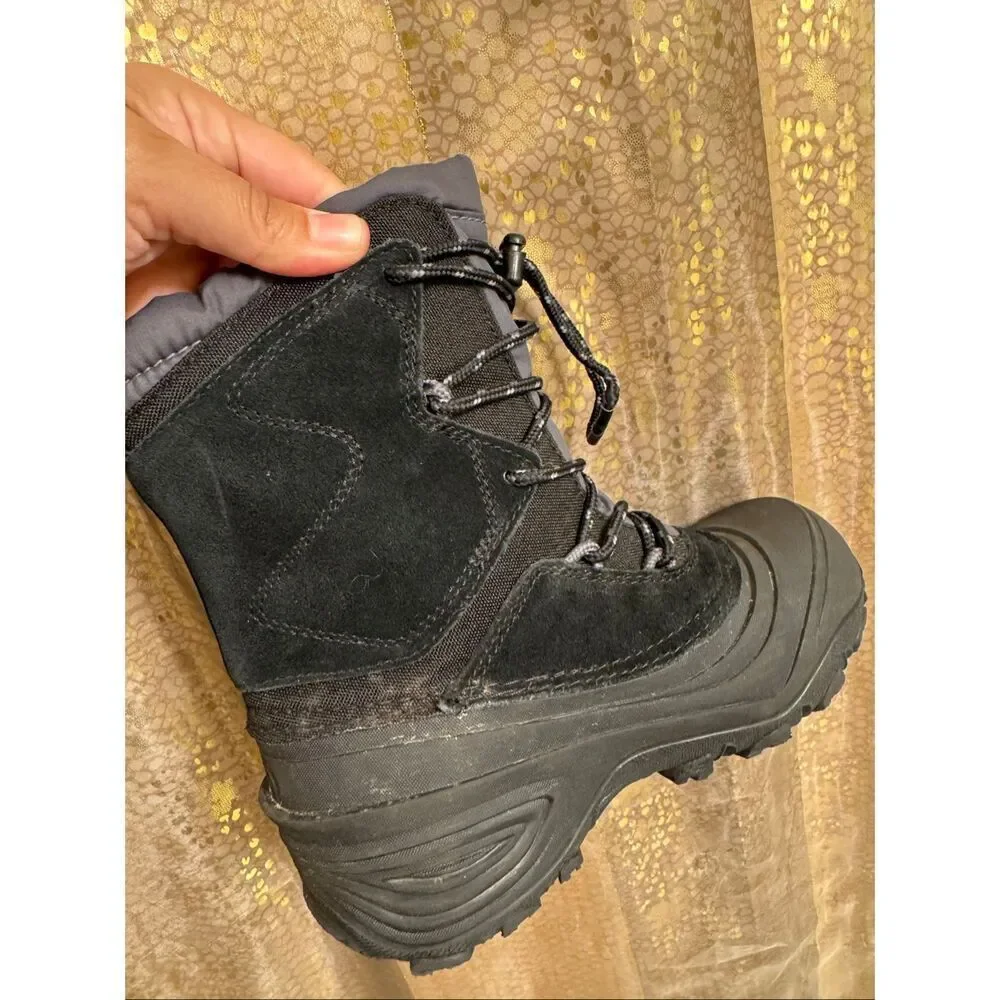 The North Face Big Kids' Alpenglow V Waterproof Boots Black Gray Snow 1